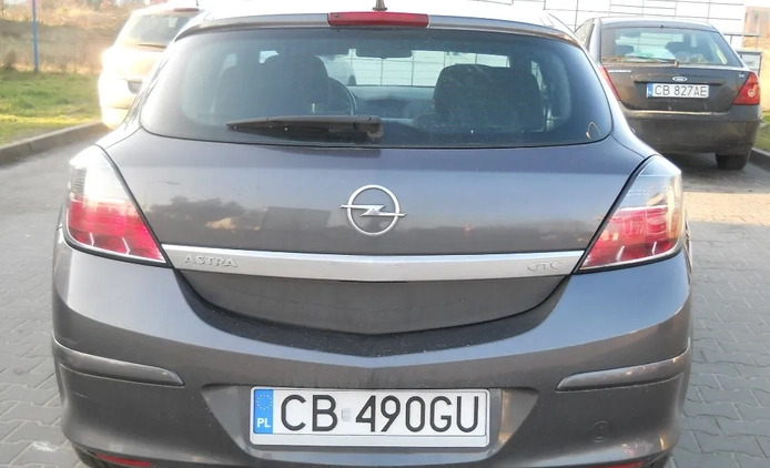 Opel Astra cena 13500 przebieg: 233000, rok produkcji 2009 z Bydgoszcz małe 92